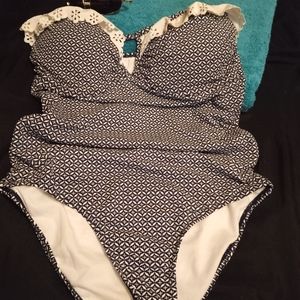 👙2/$15 Bathing Suit